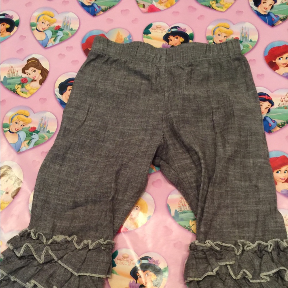 SweetHoney Chambray Capris Original Release